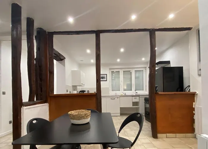 La Galerie, Proche Aeroport *